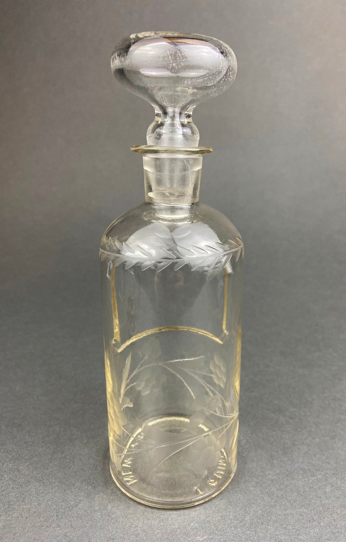 Antique Apothecary Perfume Bottles. Set of 2 Victorian Rose Water Bottles. (product 10485249638683 image 44047584624923)