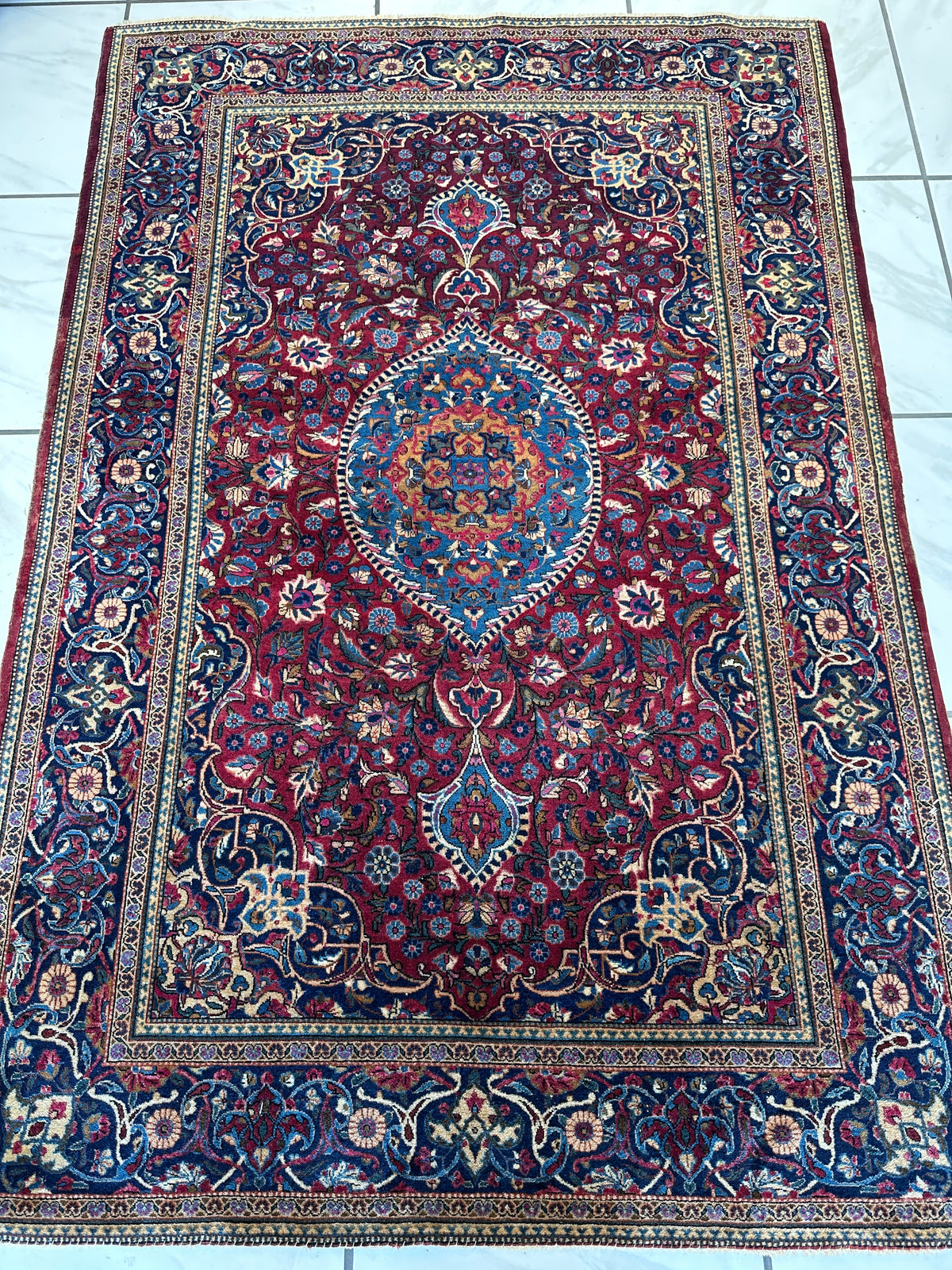 Rugistan Antique Persian Kashan Debir Rug – 4’3” x 6’4” – Circa 1920s – Hand-Knotted Fine Wool